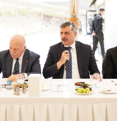 Erzurum 2. OSB’de Müteşebbis Heyet Yatırımcılarla ve ETSO Meclis Üyeleri ile Sahada Buluştu