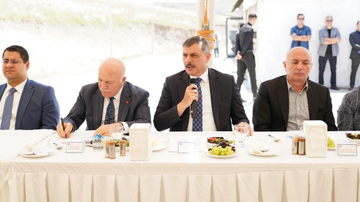 Erzurum 2. OSB’de Müteşebbis Heyet Yatırımcılarla ve ETSO Meclis Üyeleri ile Sahada Buluştu